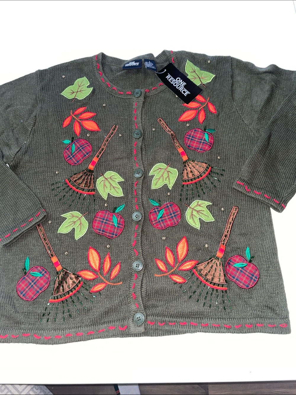NWT One Resource autumn fall embroidered cardigan large